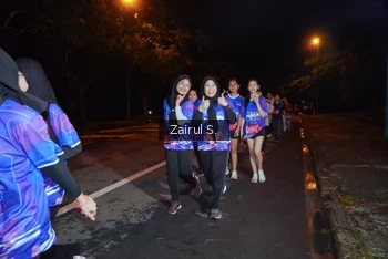 Runner Photo 1704241