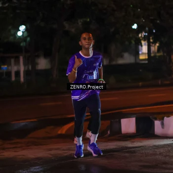 Runner Photo 1704284