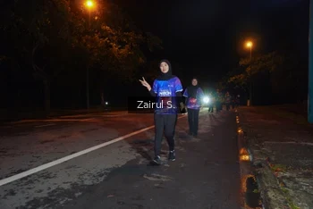 Runner Photo 1704296
