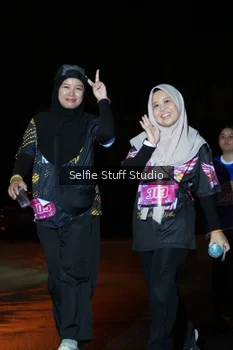 Runner Photo 1704298