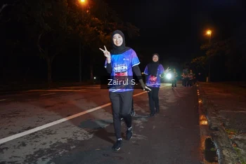 Runner Photo 1704311
