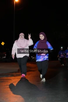 Runner Photo 1704325