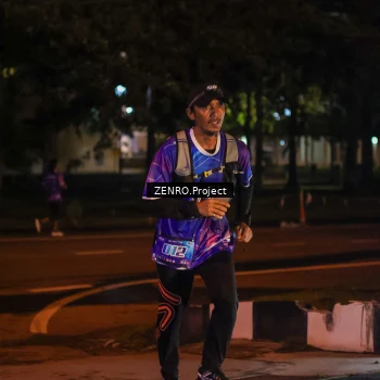 Runner Photo 1704355