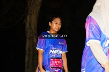 Runner Photo 1704360