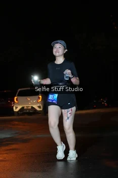 Runner Photo 1704370