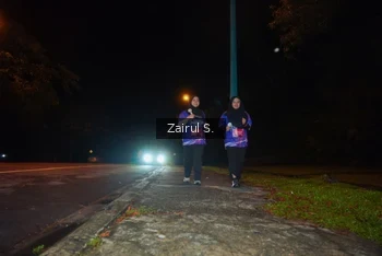 Runner Photo 1704373