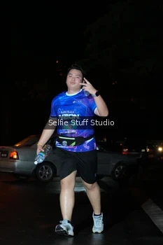Runner Photo 1704395