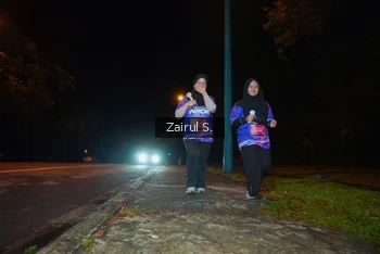 Runner Photo 1704415