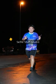 Runner Photo 1704425