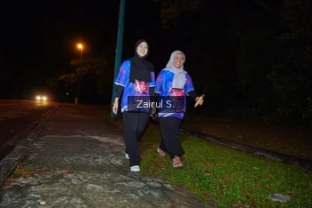 Runner Photo 1704432