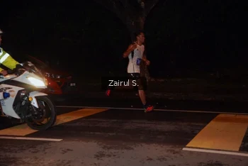 Runner Photo 1704457