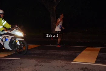 Runner Photo 1704459