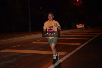 Runner Photo 1704472