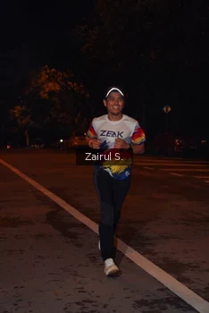 Runner Photo 1704484