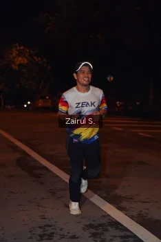 Runner Photo 1704487