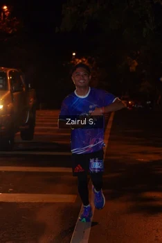 Runner Photo 1704497