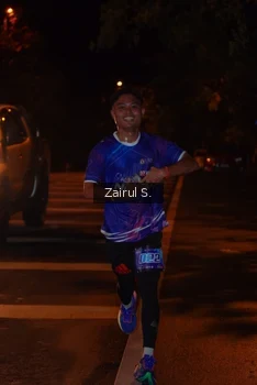Runner Photo 1704498