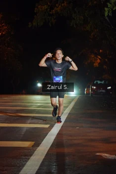 Runner Photo 1704555
