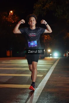 Runner Photo 1704566
