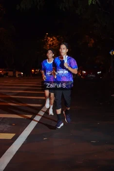 Runner Photo 1704584