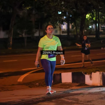 Runner Photo 1704703