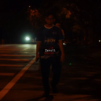 Runner Photo 1704790