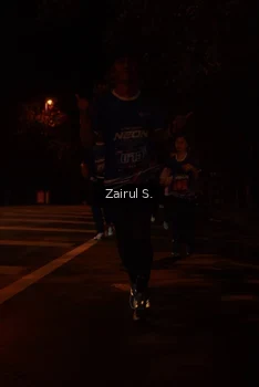 Runner Photo 1704801