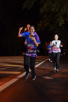 Runner Photo 1704803