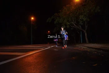 Runner Photo 1704823
