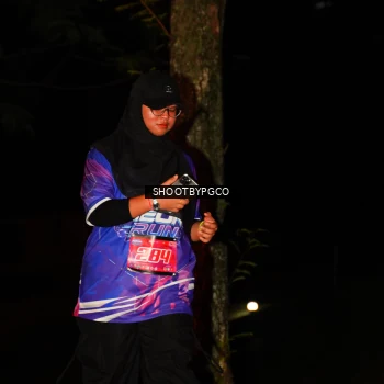 Runner Photo 1704848