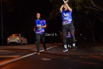 Runner Photo 1704866