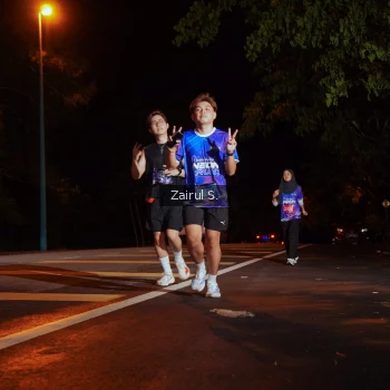 Runner Photo 1704884