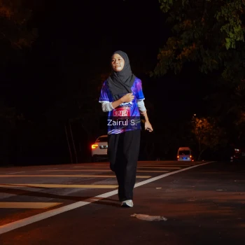Runner Photo 1704888