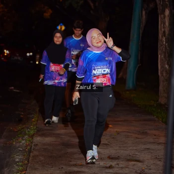 Runner Photo 1704899