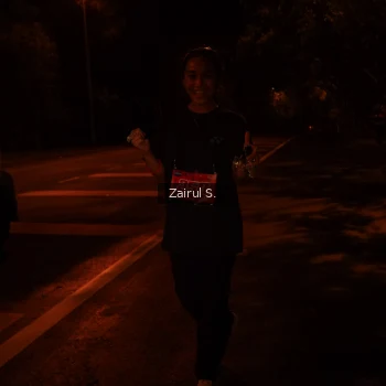 Runner Photo 1704920