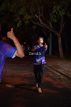 Runner Photo 1704925