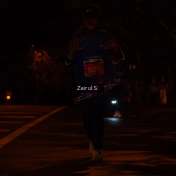 Runner Photo 1704951