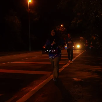 Runner Photo 1704986