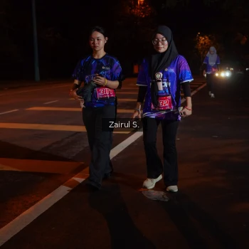 Runner Photo 1705034
