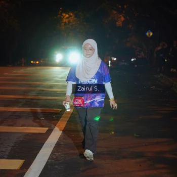 Runner Photo 1705061