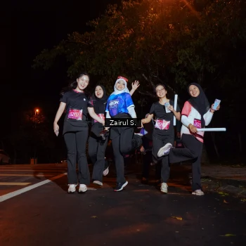 Runner Photo 1705078