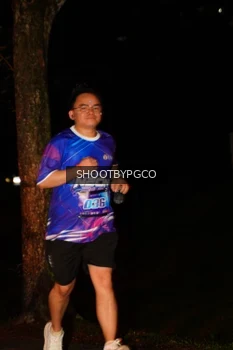 Runner Photo 1705095