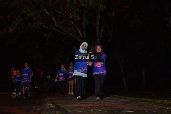 Runner Photo 1705110