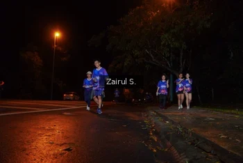 Runner Photo 1705113