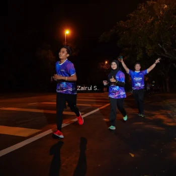 Runner Photo 1705124