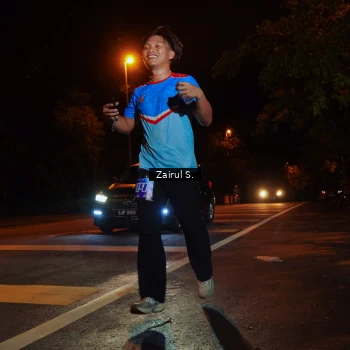 Runner Photo 1705136