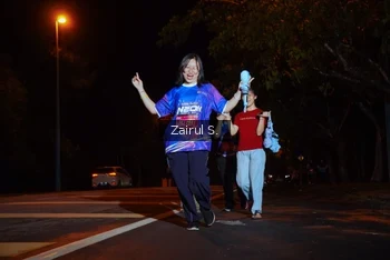 Runner Photo 1705172