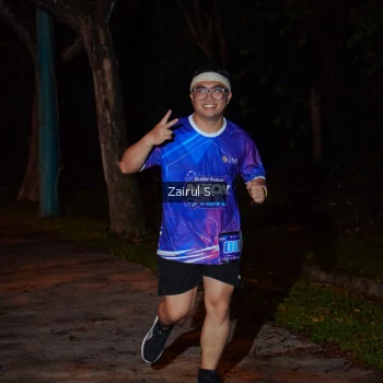 Runner Photo 1705219