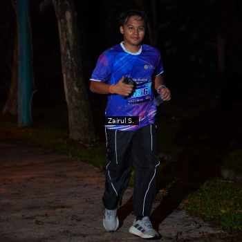 Runner Photo 1705230