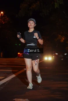 Runner Photo 1705238